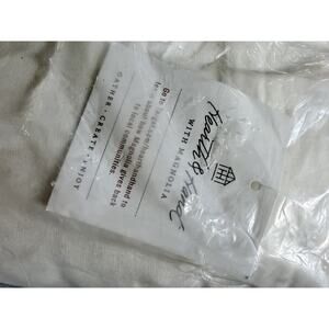 Hearth and Hand with Magnolia Queen Comforter Set